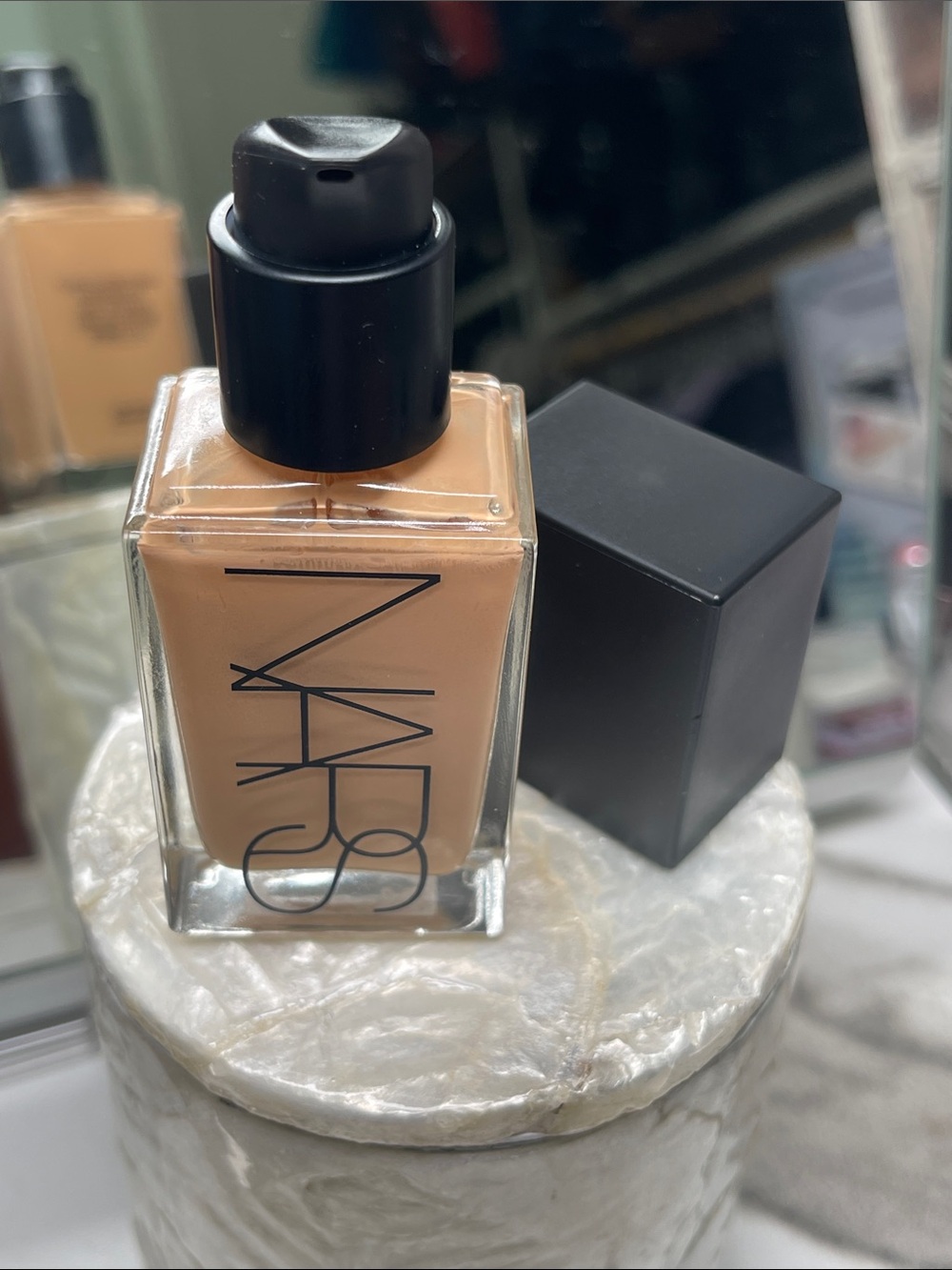 NARS Light Reflecting Liquid Foundation - Lanai